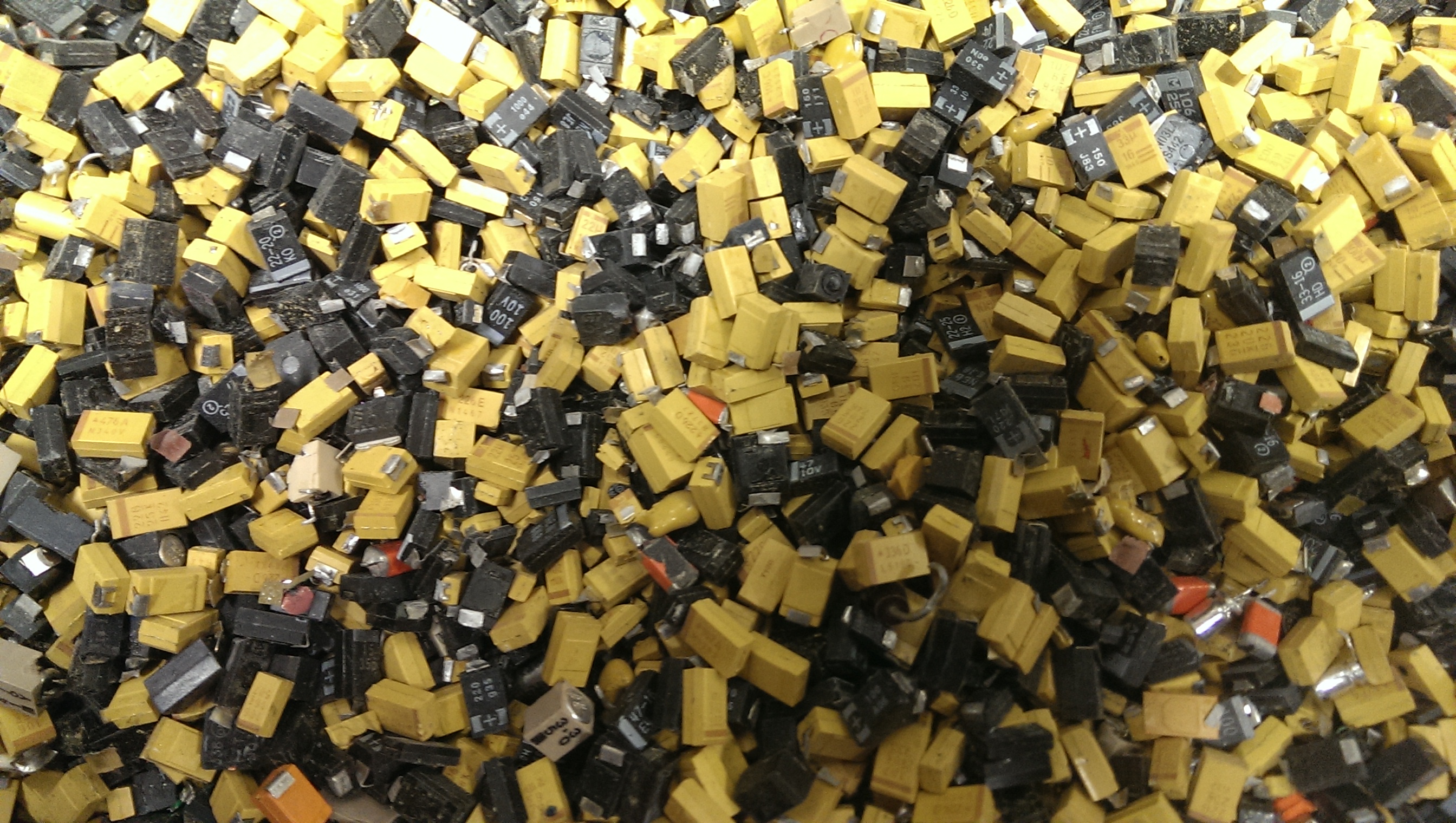 Name:  Tantalum Mixed Capacitors 2.jpg
Views: 1187
Size:  1.41 MB